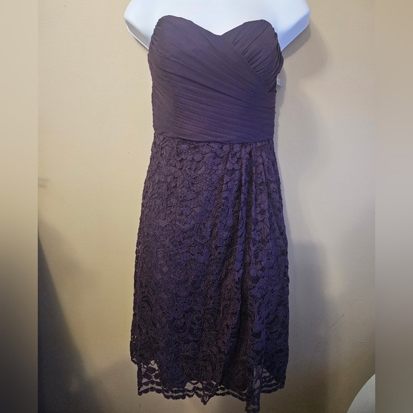 David's Bridal Purple Dress Sweetheart Top Sleevless Lacy Bottom Short Size 4 - Picture 1 of 3